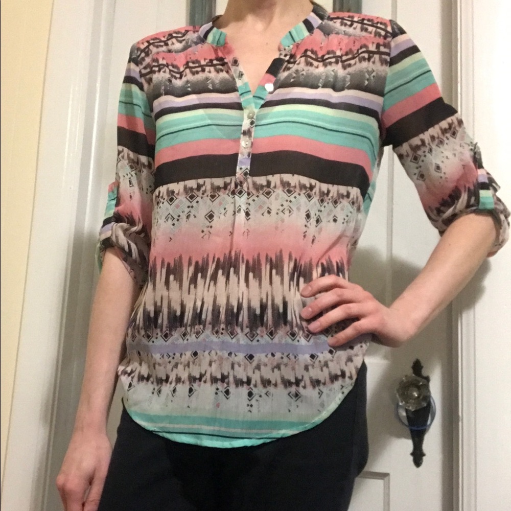 About a Girl patterned/striped 3/4 sleeve blouse